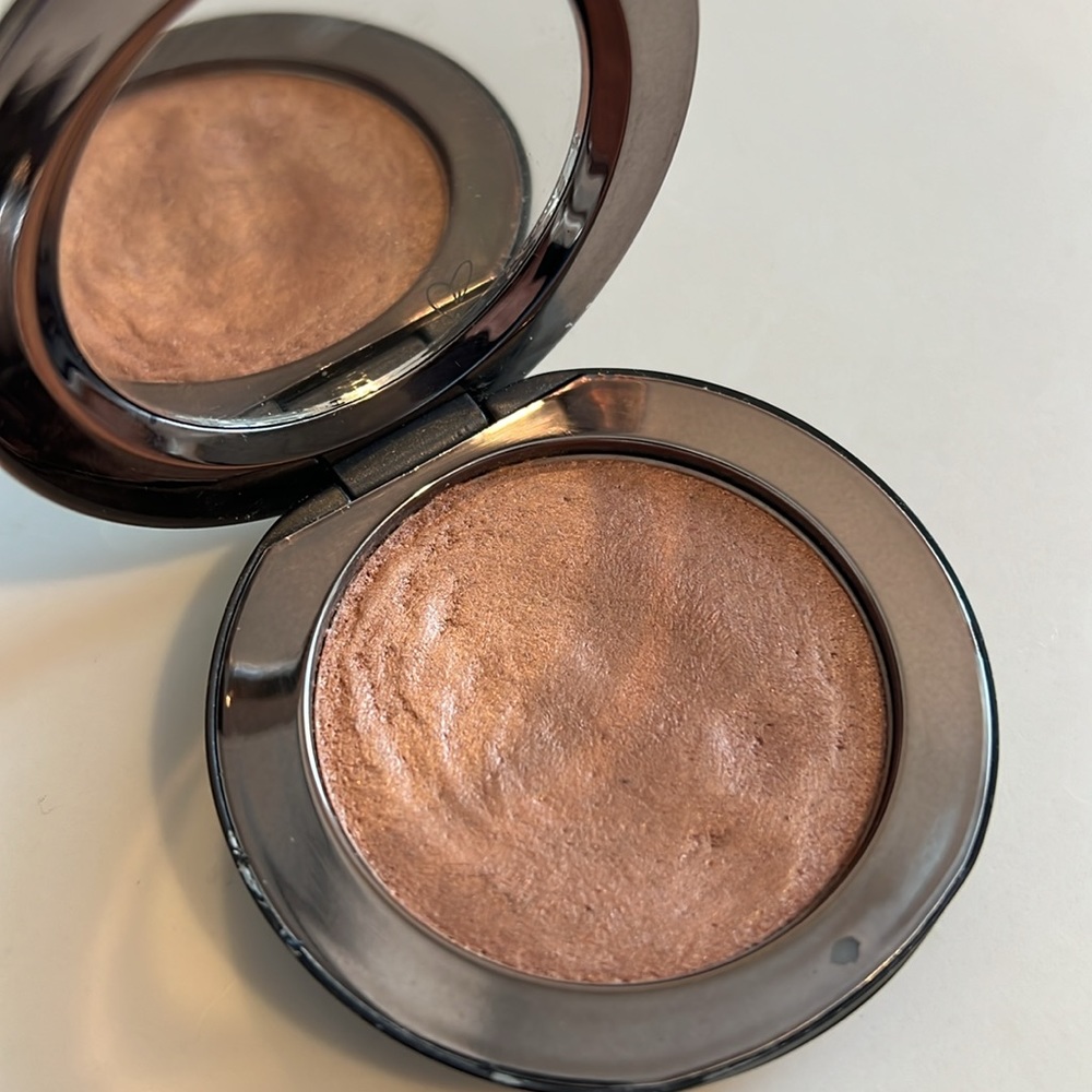 Westman Atelier Super Loaded Highlight Peau De Peche